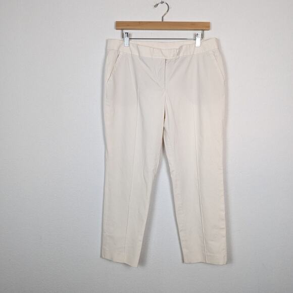 Akris Punto Frankie Ivory Seam Front Slim Leg Cropped Dress Pants Size 12 - Picture 3 of 8